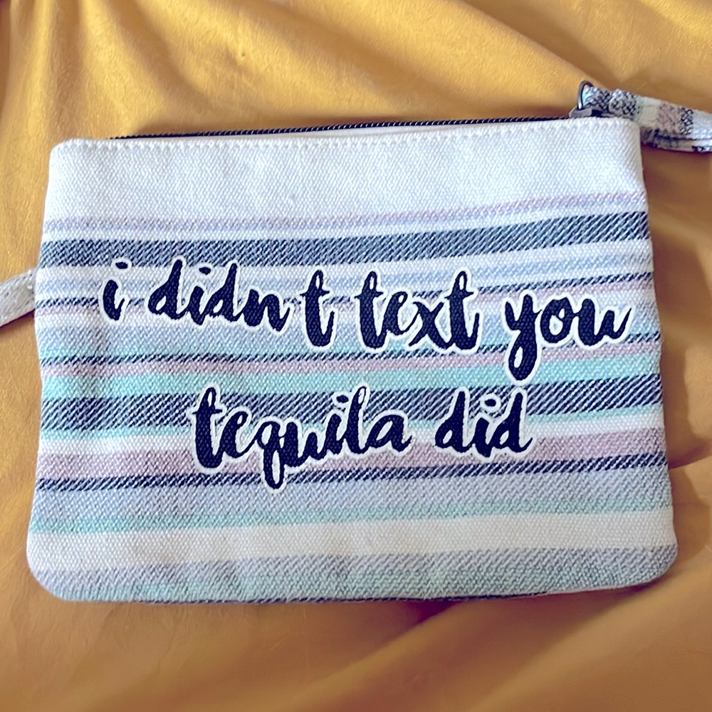 Cute little Wristlet!!!!